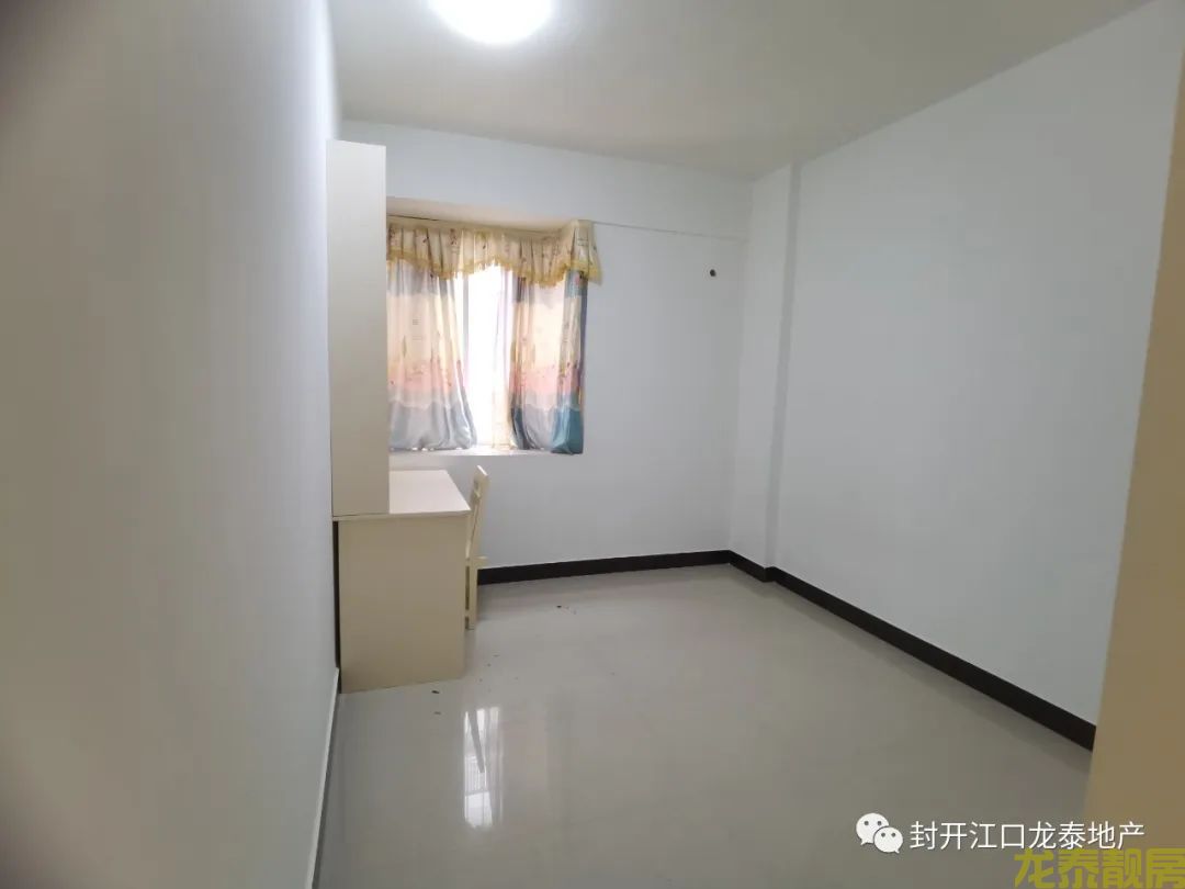 广信新城 步梯靓楼层  业主少住