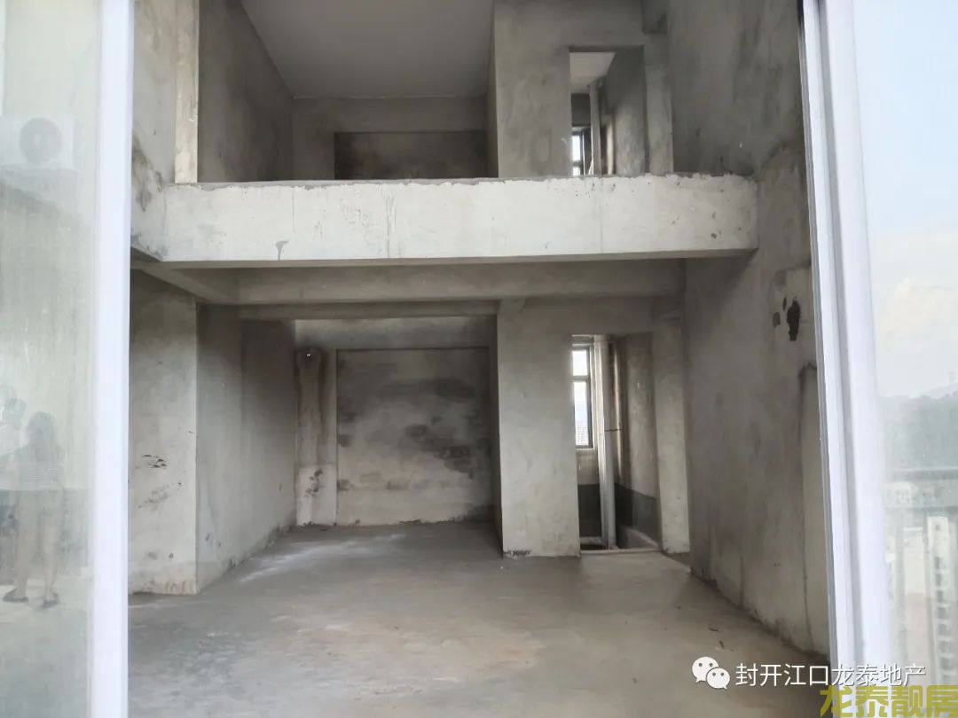 香槟一号超笋复式靓盘 送车位