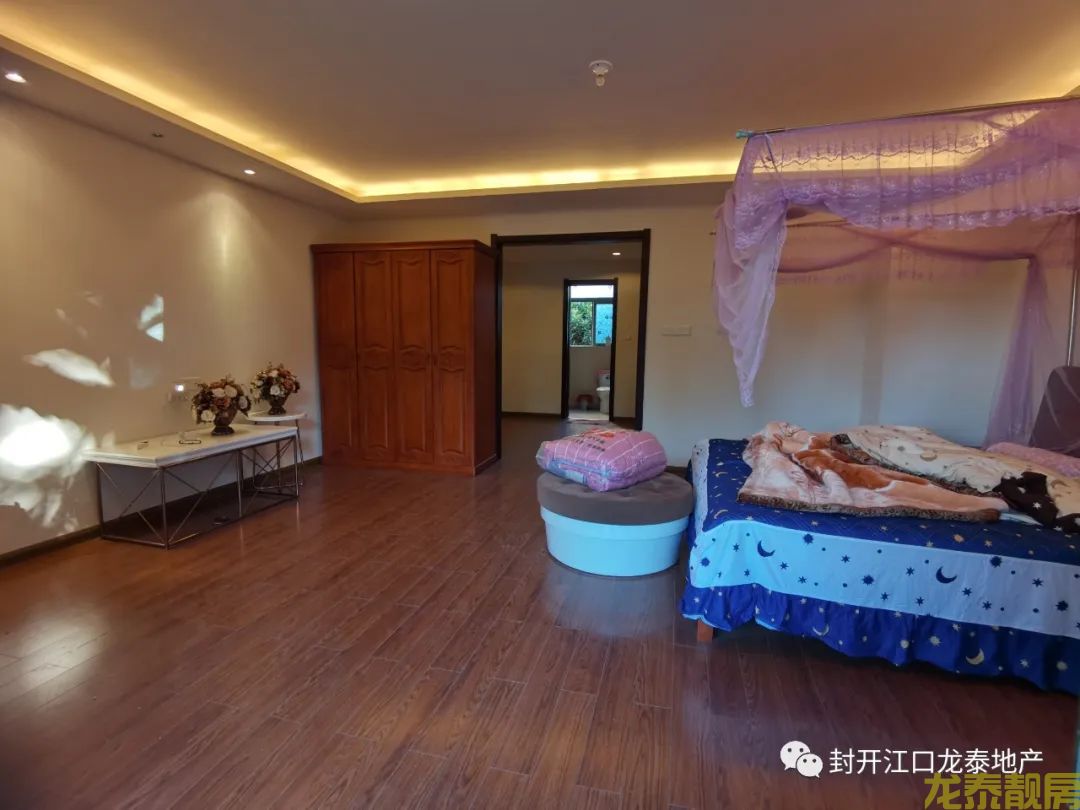 碧桂园靓别墅一栋 前后120平花园