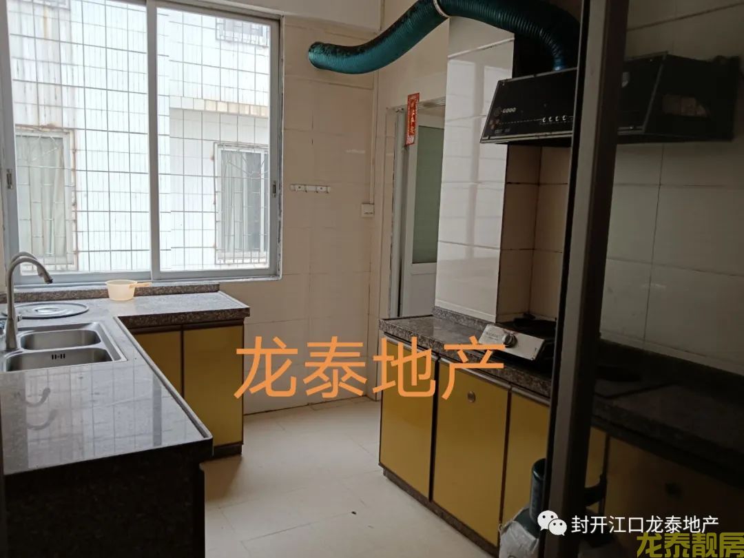 河南片区自建房4层半三面临街整栋出售