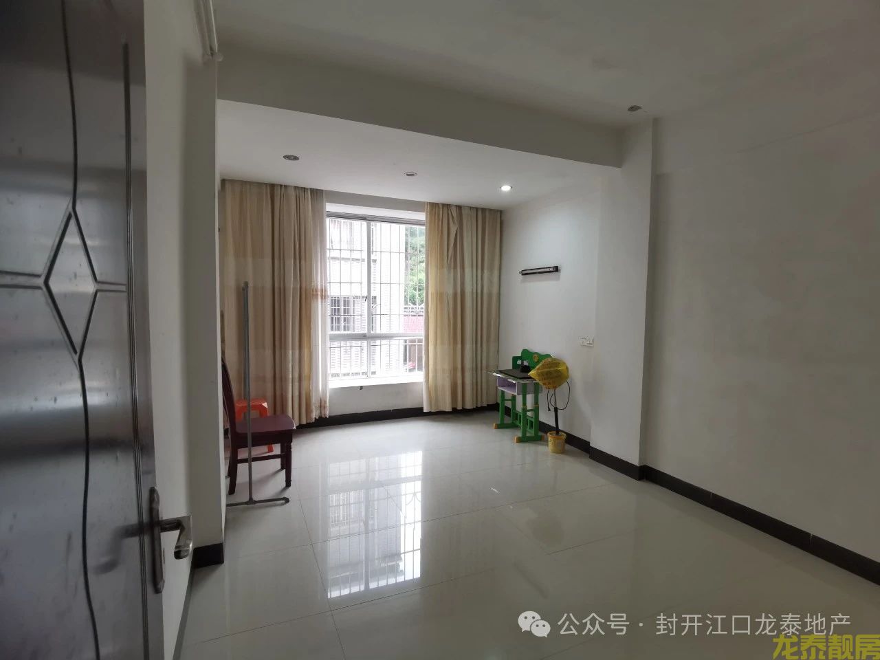 老城区青果场 不错的四房出售 